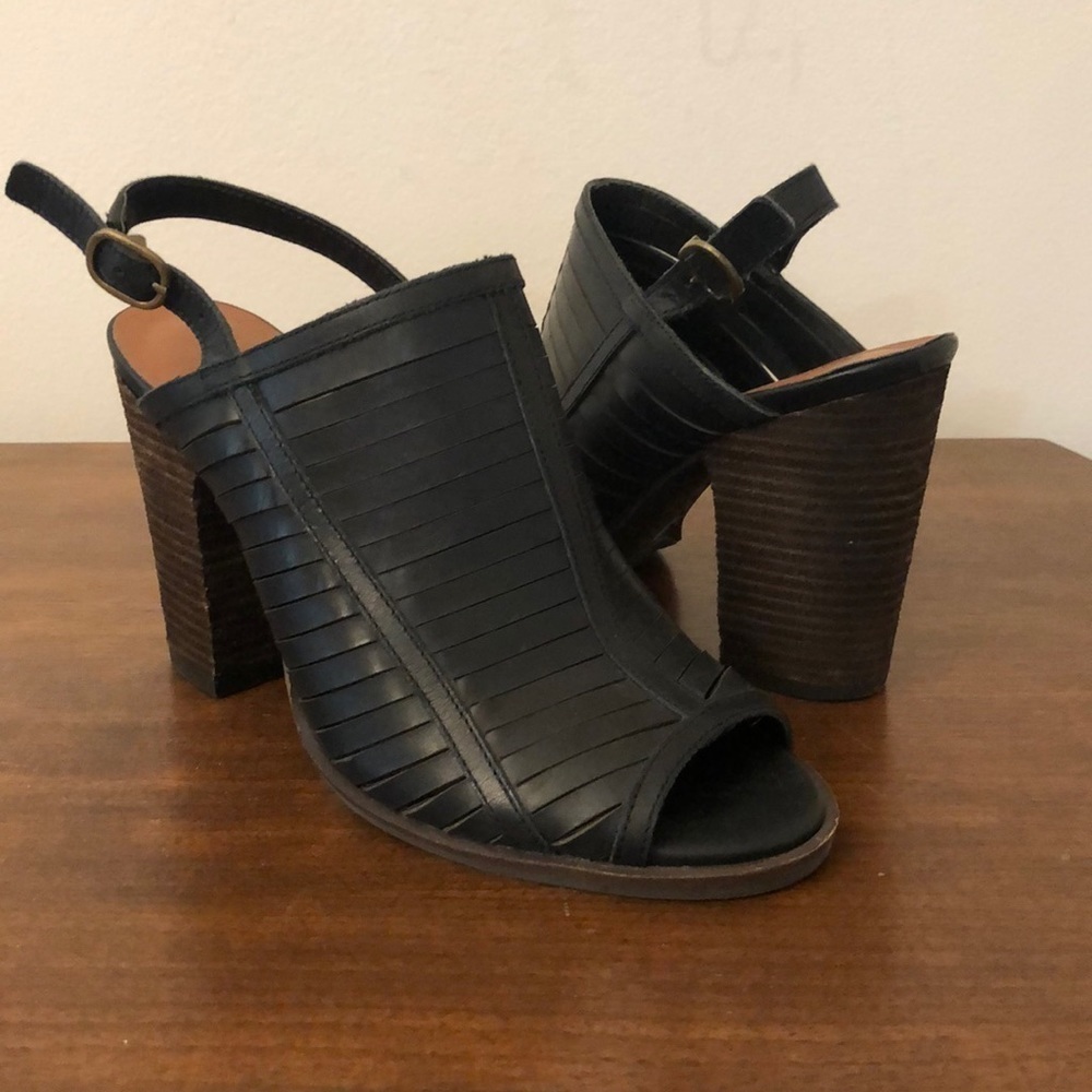 Lucky Brand Black Leather Slingback Sandals Size 8 - Picture 2 of 11